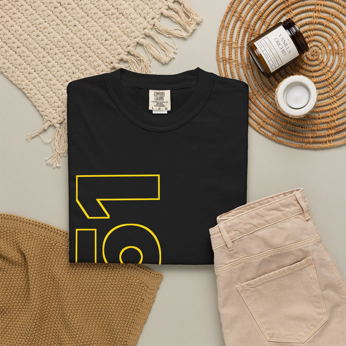 251 Outline Tee